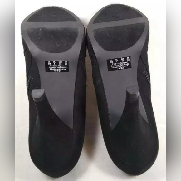 Fergie Womens Cacey Ankle Booties Black Almond Toe Side Zipper 9 M New - Picture 9 of 12